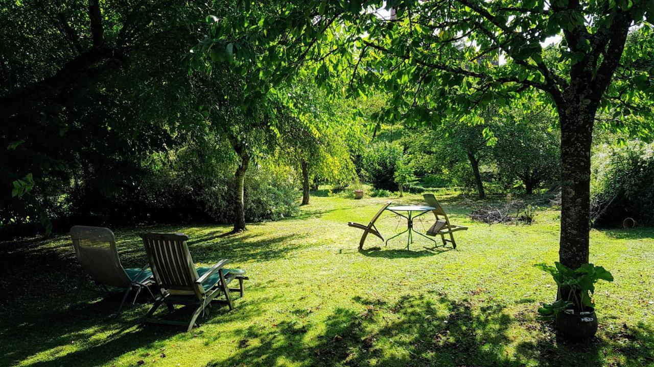 GITE AU PETIT RUISSEAU-Etage et combles-maison alsacienne 4 personnes 3 nuitées minimum Langensoultzbach Esterno foto