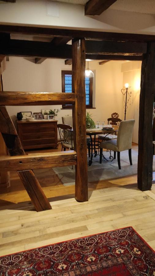 GITE AU PETIT RUISSEAU-Etage et combles-maison alsacienne 4 personnes 3 nuitées minimum Langensoultzbach Esterno foto