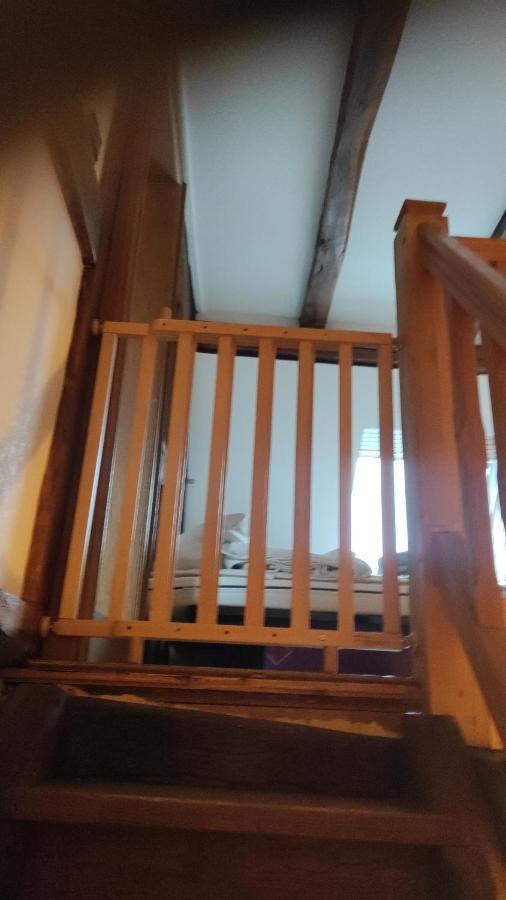 GITE AU PETIT RUISSEAU-Etage et combles-maison alsacienne 4 personnes 3 nuitées minimum Langensoultzbach Esterno foto