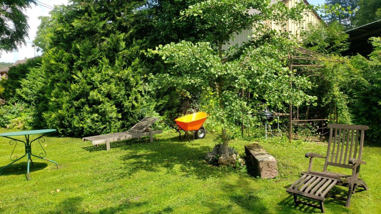 GITE AU PETIT RUISSEAU-Etage et combles-maison alsacienne 4 personnes 3 nuitées minimum Langensoultzbach Esterno foto