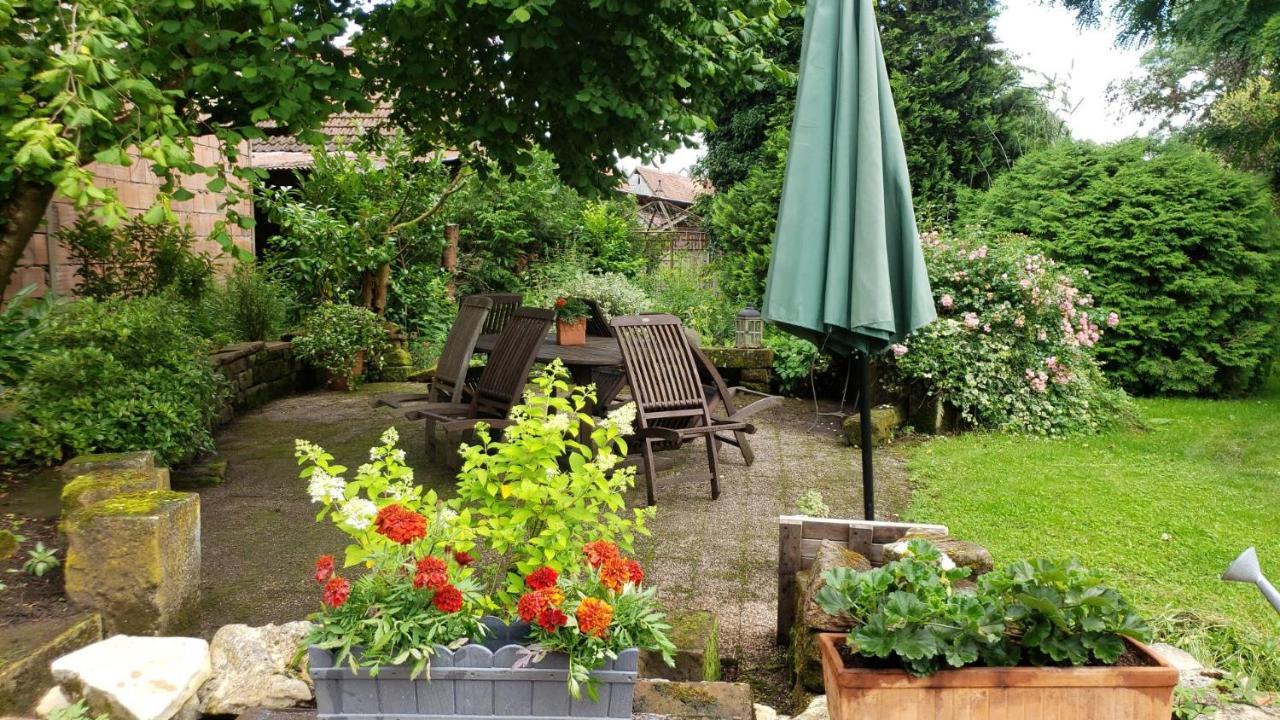 GITE AU PETIT RUISSEAU-Etage et combles-maison alsacienne 4 personnes 3 nuitées minimum Langensoultzbach Esterno foto